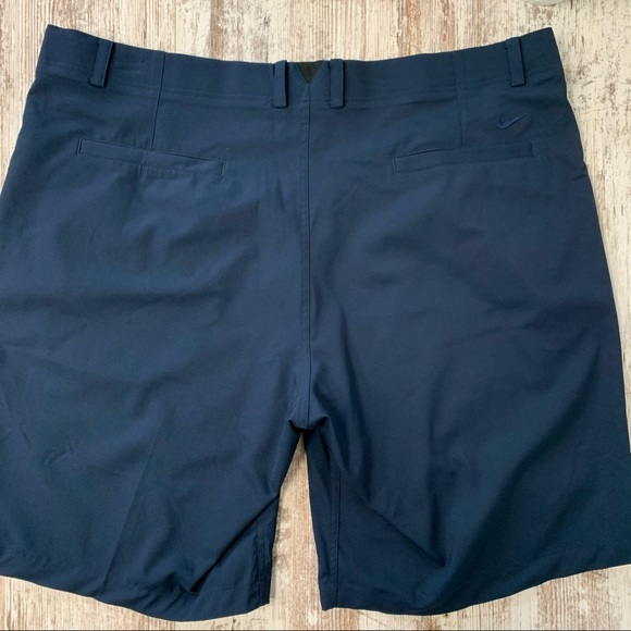NIKE 2Pr Beige Navy Blue Golf Dri Fit Shorts 42 - Picture 9 of 11